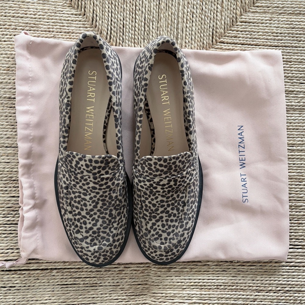 Stuart Weitzman Women 7.5 Animal Print Palmer Flats/ Loafers Calf Leather